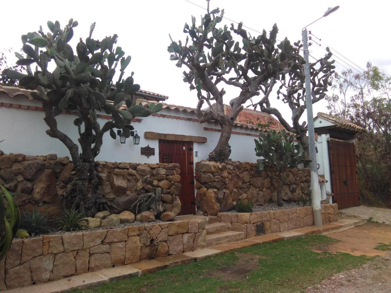Gasthaus Casa Tzabar Villa de Leyva Exterior foto